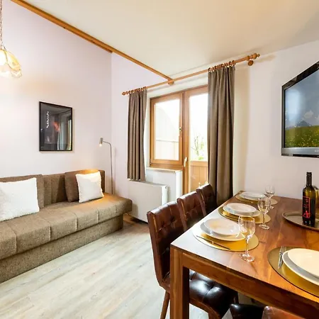 Appartementhaus Arzt * Zell am See