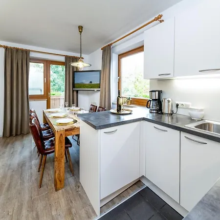 Appartementhaus Arzt Apartman *